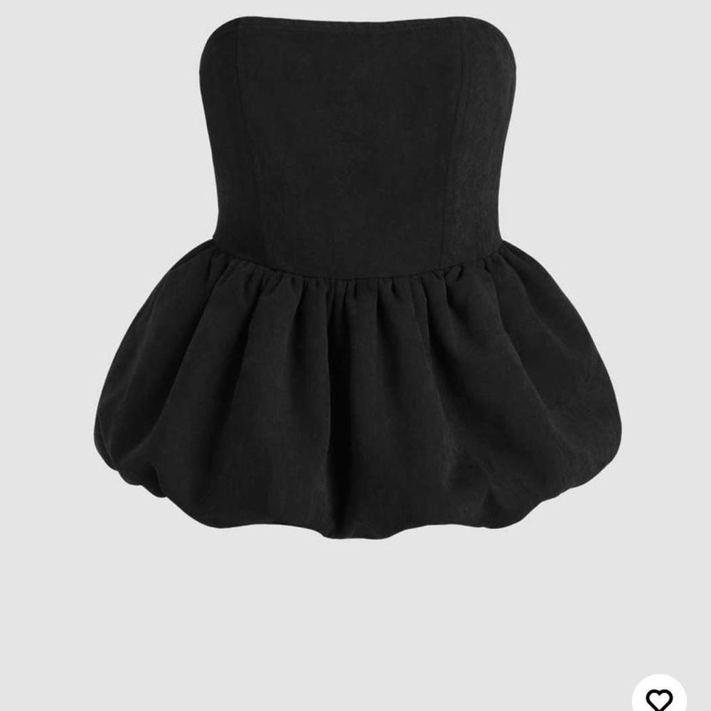 I got this tube top from cider a month ago for 28$. Size small/4 + never worn